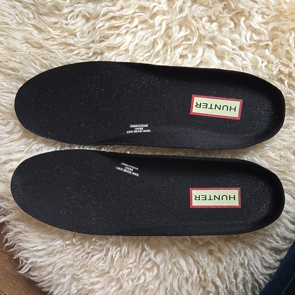 Hunter Black and Gray Winter Boots - Picture 14 of 16